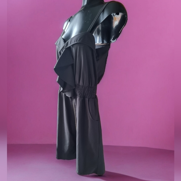 3/$40 Sale! Level 33 Seamless Collection of Toronto Front Ruffle & Zipper Dress - Picture 3 of 10